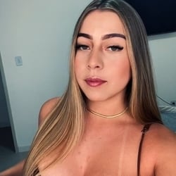 Foto de Isa Mello 028 ao vivo na webcam