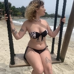 Foto de Isabela Dahmer ao vivo na webcam