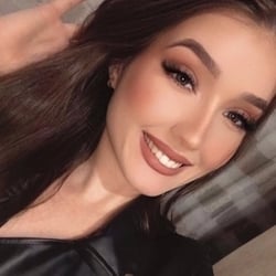 Foto de Isabella Persy ao vivo na webcam