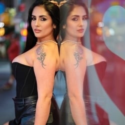 Foto de Isis Alb ao vivo na webcam