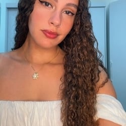 Foto de Isis Ametista ao vivo na webcam