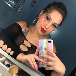 Foto de Isis Vieira - videos sexo ao vivo Sexo ao Vivo