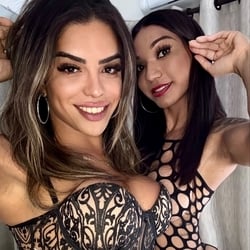 Foto de Ivete Sayonara ao vivo na webcam