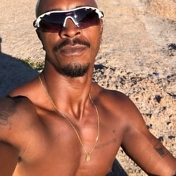 Foto de J Oliver Carioca ao vivo na webcam