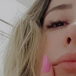 Foto de Jade J ao vivo na webcam