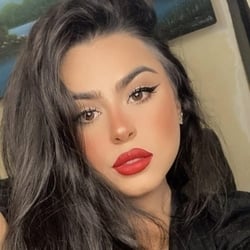 Foto de Jady Fanuchi ao vivo na webcam