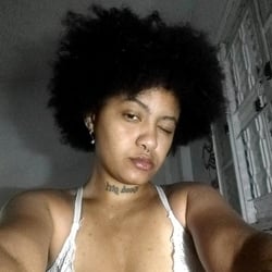 Foto de Jamily Gatti ao vivo na webcam