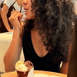 Foto de Jenny S ao vivo na webcam