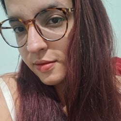 Foto de Jessika Fogoza ao vivo na webcam