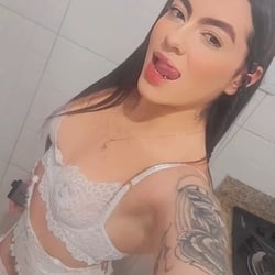 Foto de Jhenifer Medeiro ao vivo na webcam