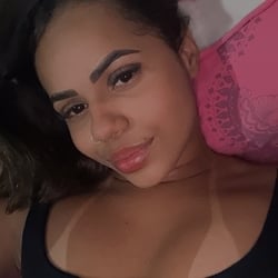 Foto de Jheninha 22 - videos sexo ao vivo Sexo ao Vivo