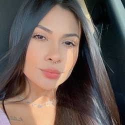 Foto de Jheny ao vivo na webcam