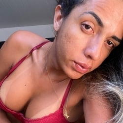 Foto de Jhulhinha - videos sexo ao vivo Sexo ao Vivo