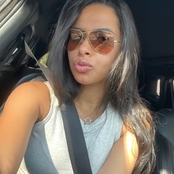 Foto de Jlhully ao vivo na webcam