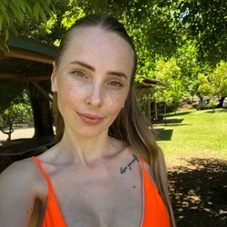 Foto de Jojo Reis ao vivo na webcam