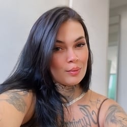 Foto de Joy Joy 97 ao vivo na webcam