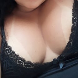 Foto de Juh Ariana 44 ao vivo na webcam