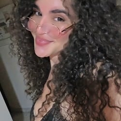 Foto de Juli Ana ao vivo na webcam