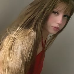 Foto de Julia Aparecida ao vivo na webcam