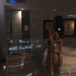 Júlia Dezzotti