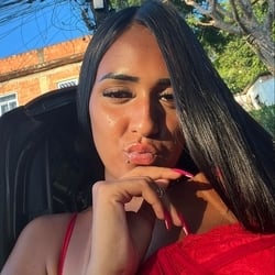Foto de Julia J - videos sexo ao vivo Sexo ao Vivo