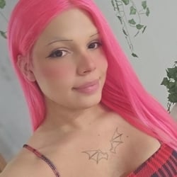 Foto de Julia Love ao vivo na webcam