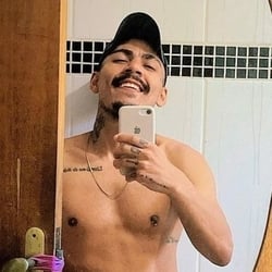 Foto de Juliano Moreno ao vivo na webcam