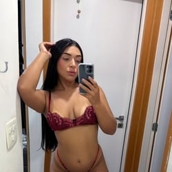 Foto de Júlinha Juju - videos sexo ao vivo Sexo ao Vivo