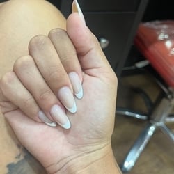 Foto de Jully 2026 ao vivo na webcam