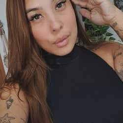 Foto de Jullyette ao vivo na webcam