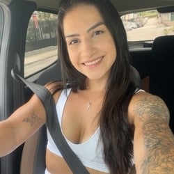 Foto de Julyn ao vivo na webcam