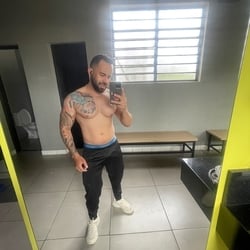 Foto de Junyor Brandao ao vivo na webcam