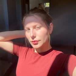 Foto de Lulufrs ao vivo na webcam