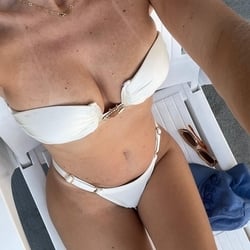 Foto de Kaly Farias ao vivo na webcam