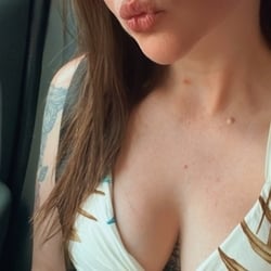Foto de Karol Lovatelli - videos sexo ao vivo Sexo ao Vivo
