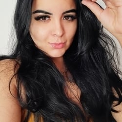 Foto de Karol Pimenta ao vivo na webcam