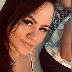 Foto de Karolzinha Lins ao vivo na webcam