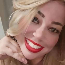 Foto de Karyn Pear ao vivo na webcam