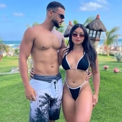 Foto de Kat 98 ao vivo na webcam