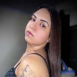 Foto de Kathelicia ao vivo na webcam