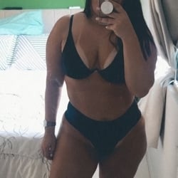 Foto de Katherina B ao vivo na webcam