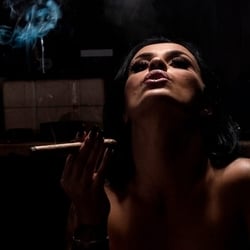 Foto de Kati Bonde ao vivo na webcam