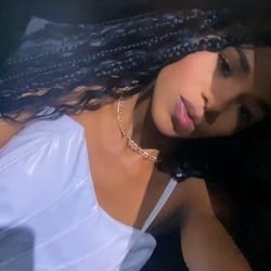 Foto de Kauanny Alves ao vivo na webcam