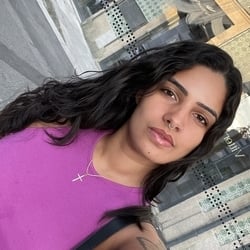 Foto de Kemym ao vivo na webcam