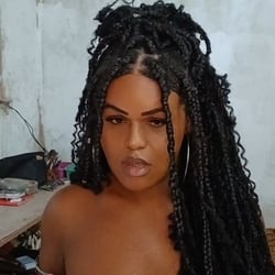 Foto de Kena ao vivo na webcam