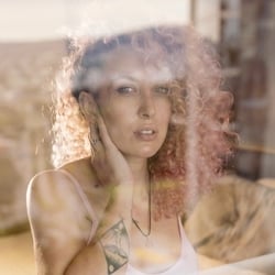 Foto de Kerr Kristie ao vivo na webcam