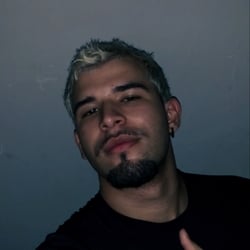 Foto de Kevinho Luka ao vivo na webcam