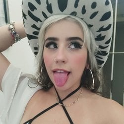 Foto de Khalee ao vivo na webcam