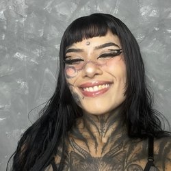 Foto de Kiki Mary ao vivo na webcam