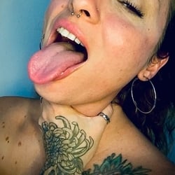 Foto de Kill Bill 88 ao vivo na webcam